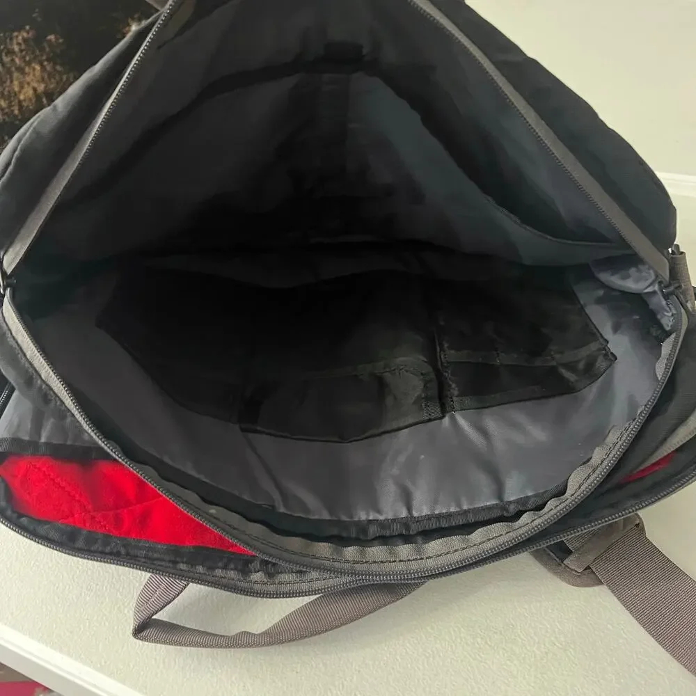 Timbuk2 Black Nylon Tablet Laptop Messenger Shoulder Crossbody Bag 13
